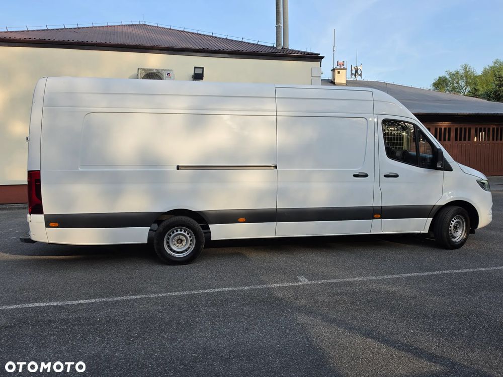 Mercedes-Benz Sprinter - 17