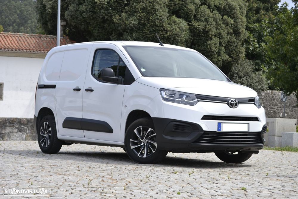 Toyota Proace City 1.5D L1 Comfort com Proteção Interior - 2