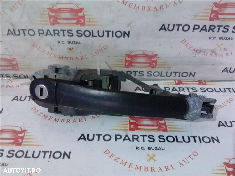 maner exterior usa stanga fata vw polo an fabr. 2004 - 1