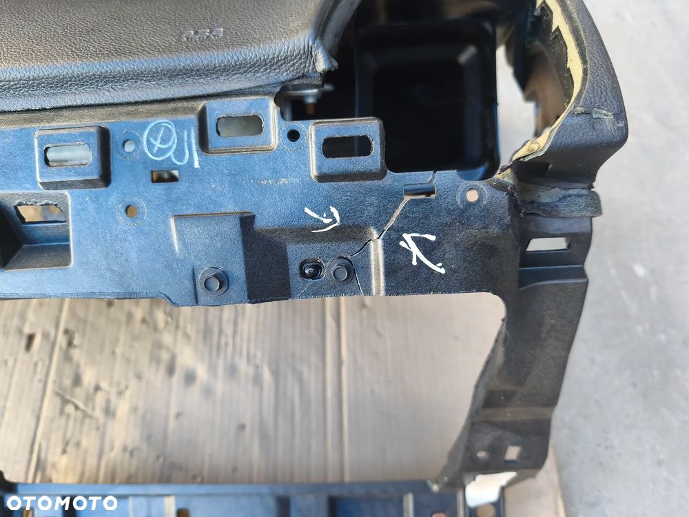 DESKA ROZDZIELCZA KONSOLA KOKPIT AIRBAG SKÓRA JEEP GRAND CHEROKEE WK2 LIFT - 10