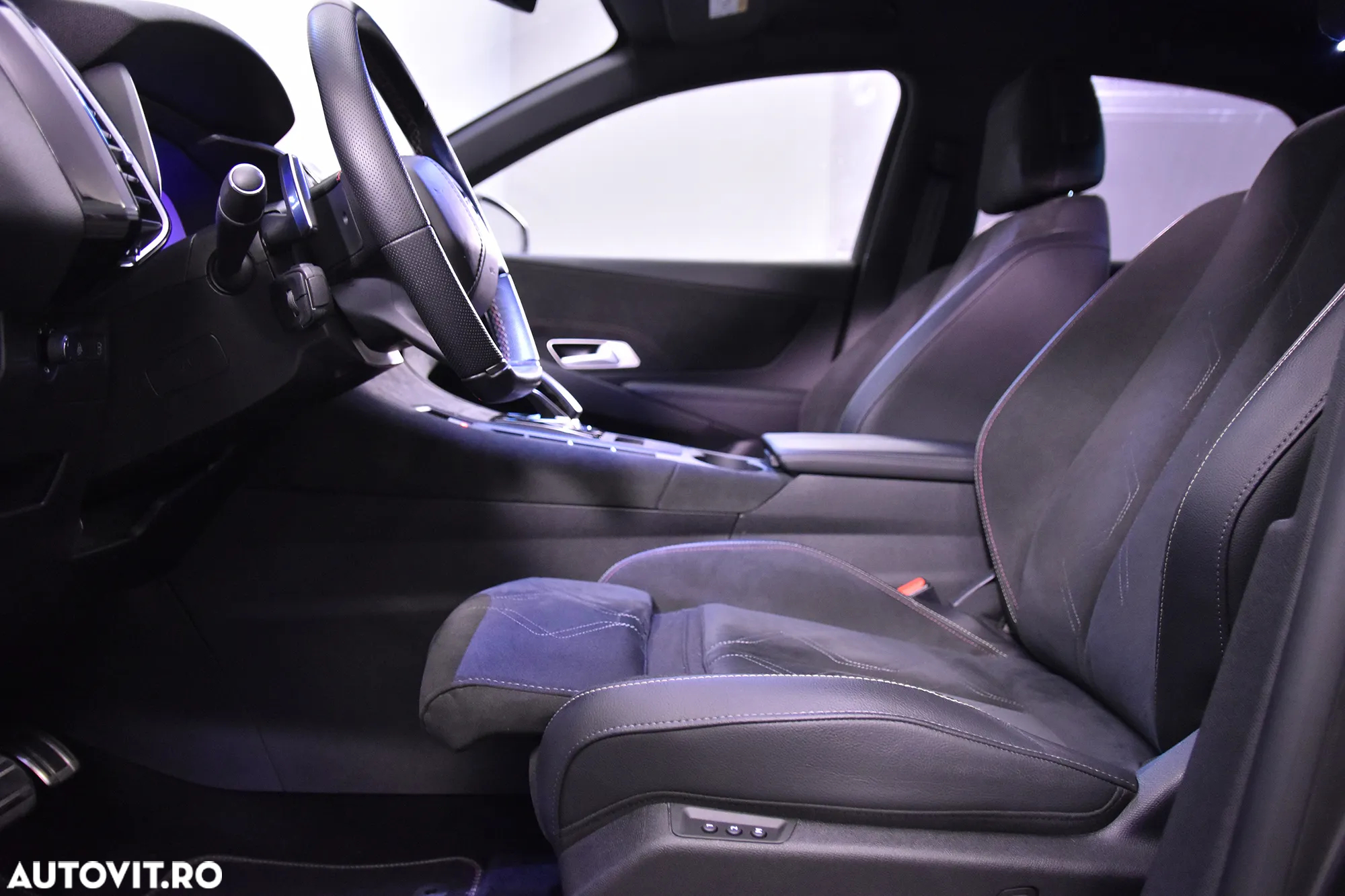 DS Automobiles DS 7 Crossback - 21