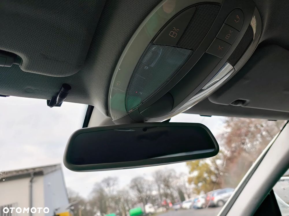 Mercedes-Benz CLS 350 CGI - 16