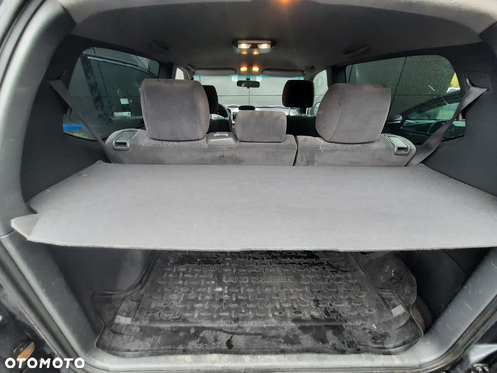 Toyota Land Cruiser - 14