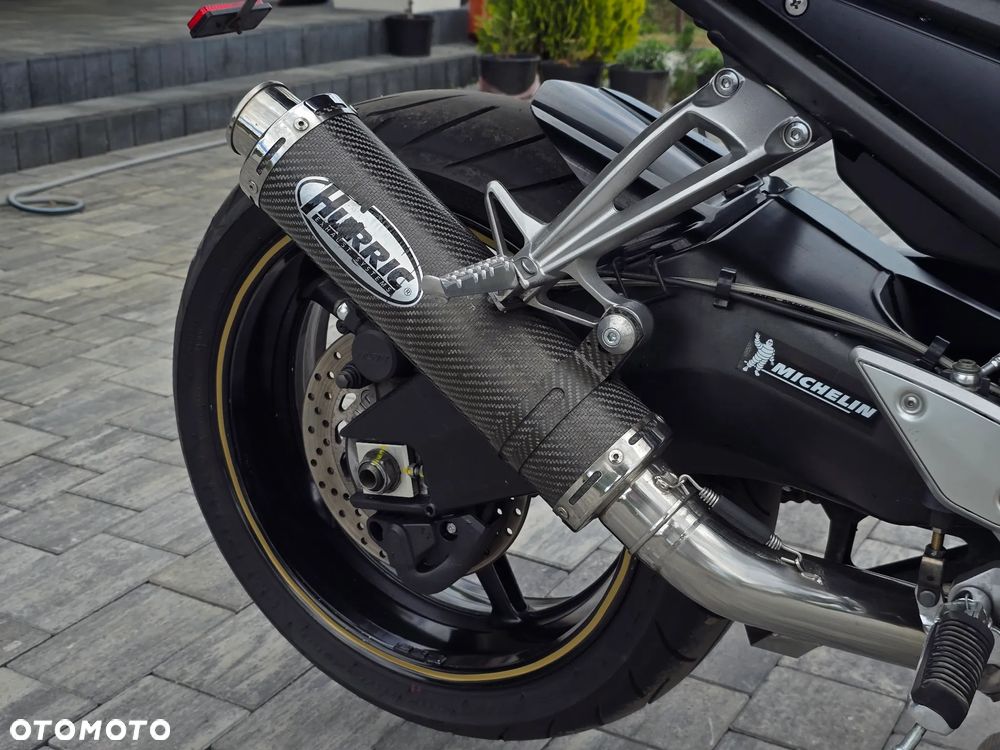 Yamaha FZ - 29