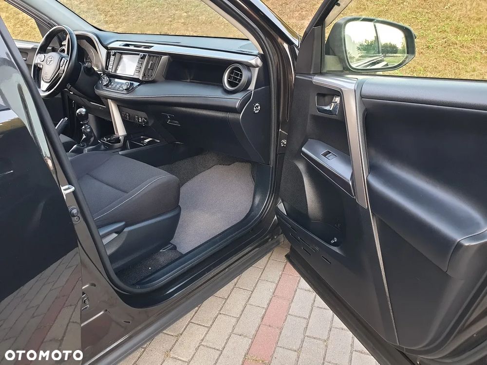 Toyota RAV4 2.0 4x4 - 25