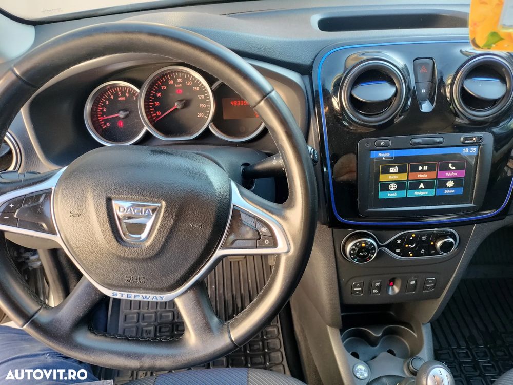 Dacia Sandero Stepway - 6