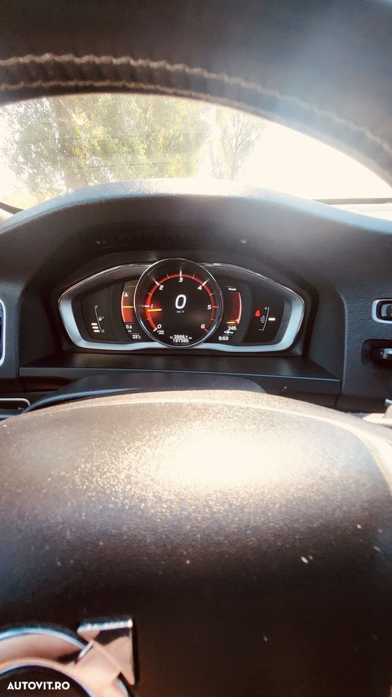 Volvo V60 D4 VEA Start-Stop R-Design - 6
