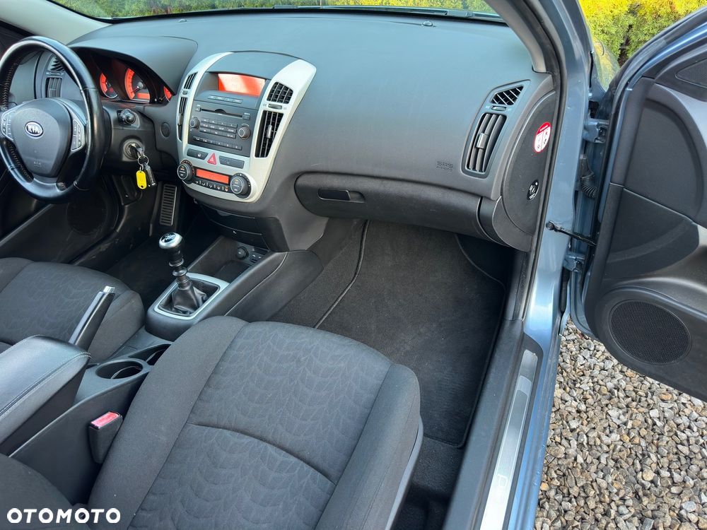 Kia ProCeed 1.6 CRDi EX - 19