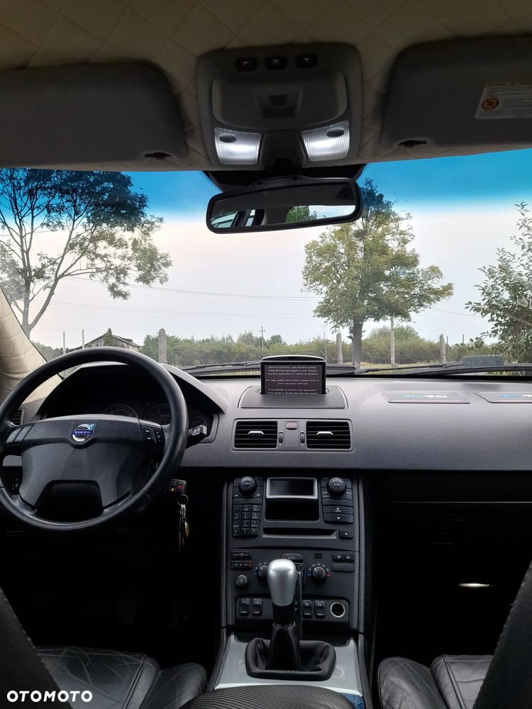 Volvo XC 90 D5 - 12