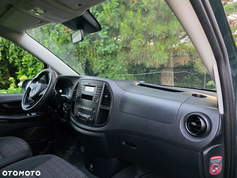 Mercedes-Benz Vito - 10