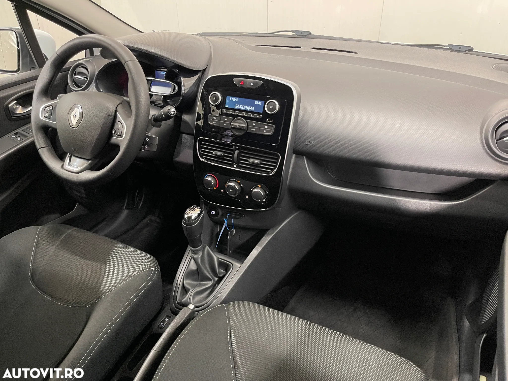 Renault Clio Estate TCe Life Evo - 8