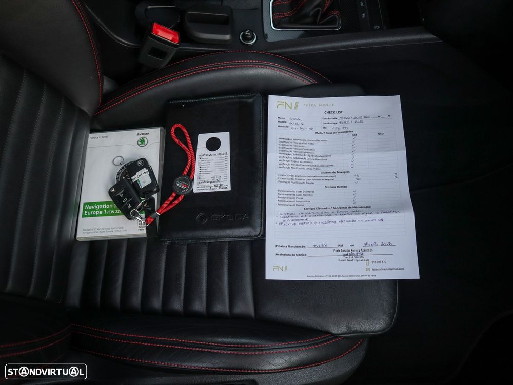 Skoda Octavia Break 2.0 TDI RS DSG - 34