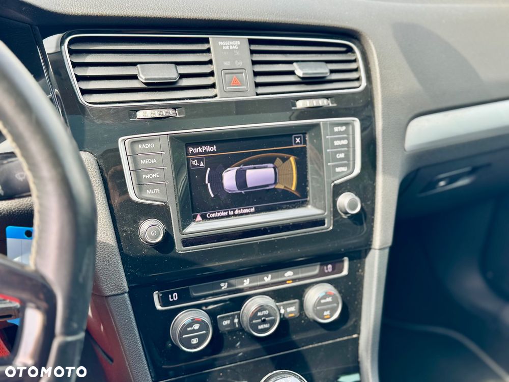 Volkswagen Golf 1.2 TSI BlueMotion Technology Cup - 9