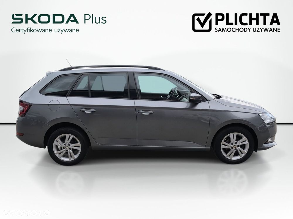 Skoda Fabia 2022 photo 4