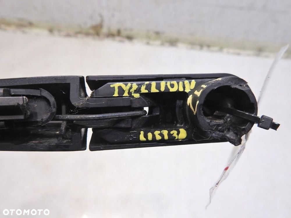 RAMIE WYCIERACZKI KLAPY RENAULT CLIO III 3D LIFT 287800376R - 2