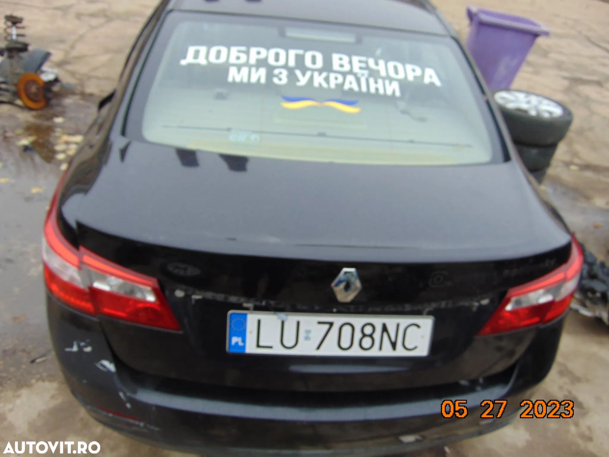 Haion renault Latitude usa portbagaj haion renault Latitude dezmembrez - 1