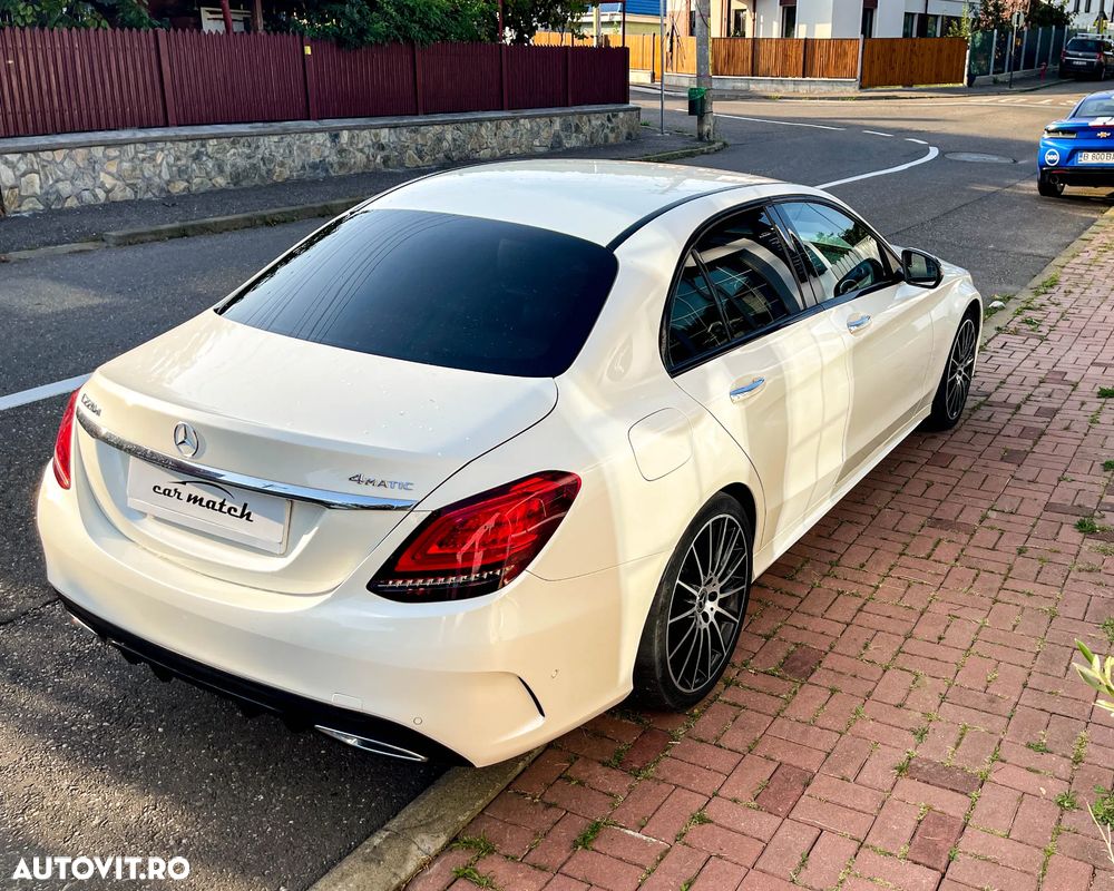 Mercedes-Benz C 220 d 4Matic T 9G-TRONIC AMG Line - 7