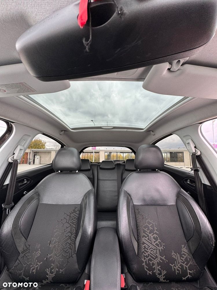 Peugeot 208 e-HDi 115 Stop&Start Allure - 18