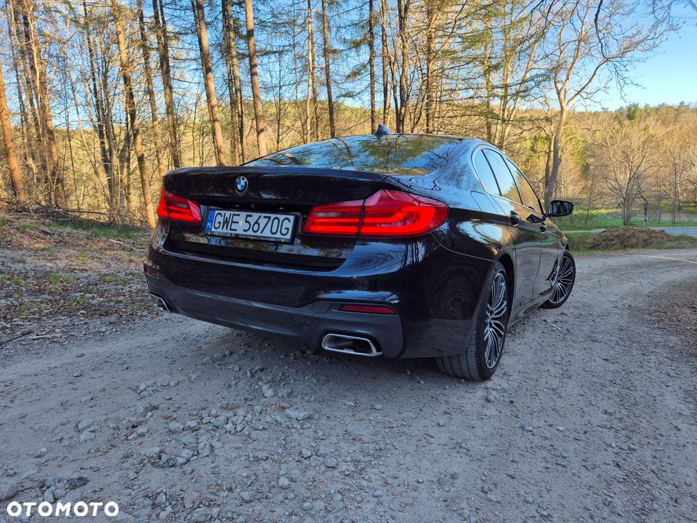 BMW Seria 5 530i xDrive M Sport sport - 15