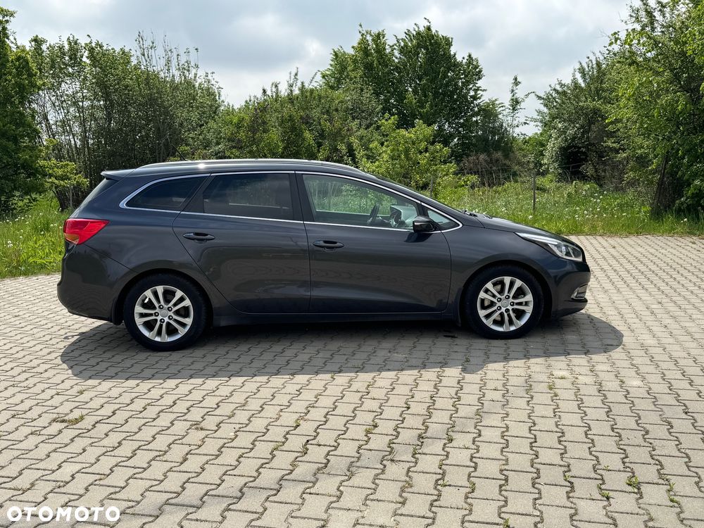 Kia Ceed - 5