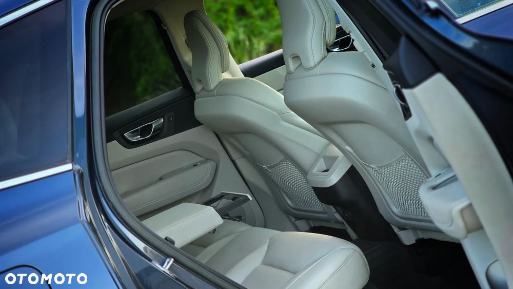 Volvo XC 60 B5 B Geartronic Momentum Pro - 20