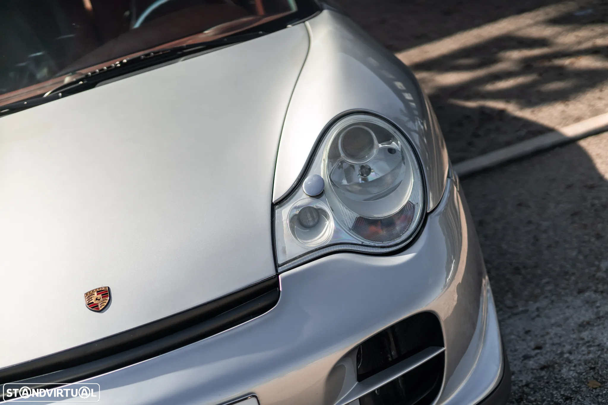 Porsche 911 (996) Turbo - 12