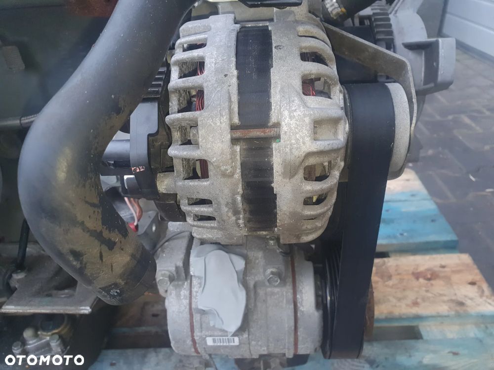 Canter Fuso 3C15 2019r Alternator