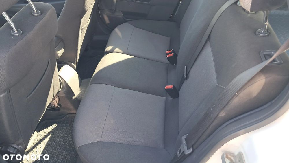 Opel Astra 1.7 CDTI - 33