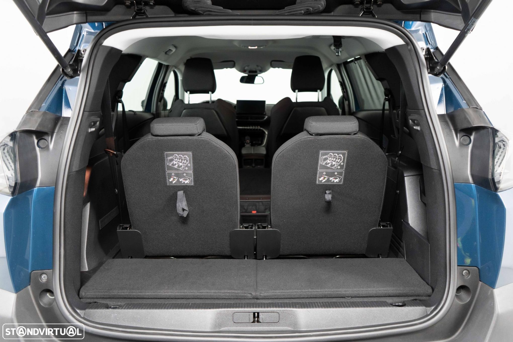 Peugeot 5008 1.2 PureTech Allure Pack EAT8 - 14