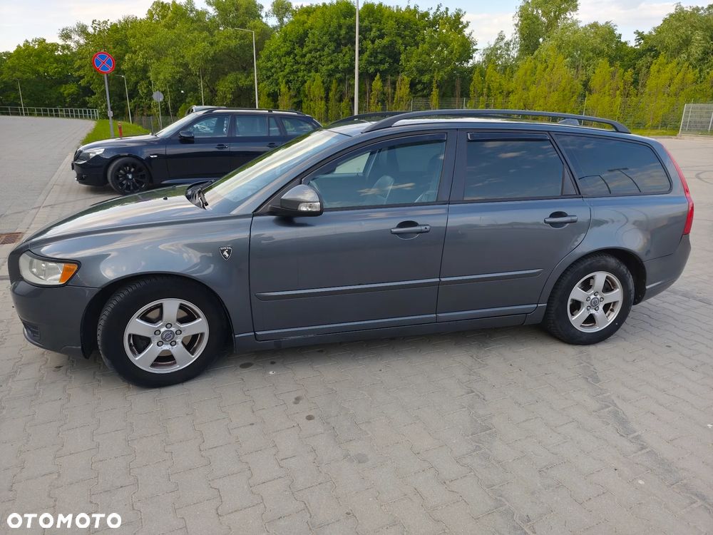 Volvo V50 1.6D DRIVe R-Design Start-Stop - 3