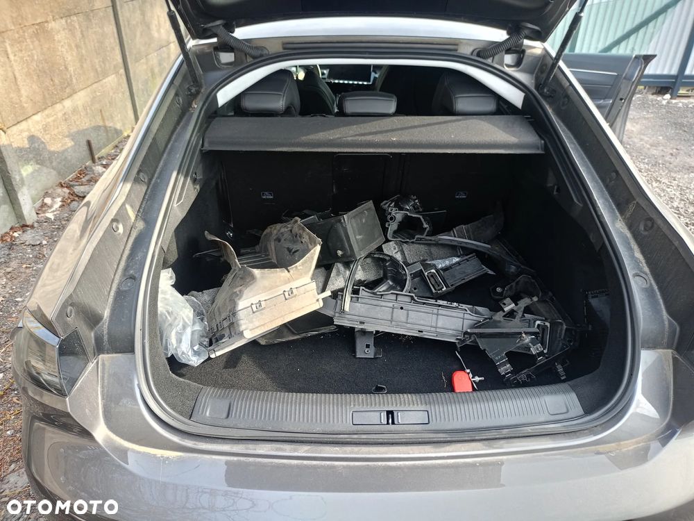 Peugeot 508 1.6 PureTech HYbrid PHEV Allure S&S EAT8 - 15