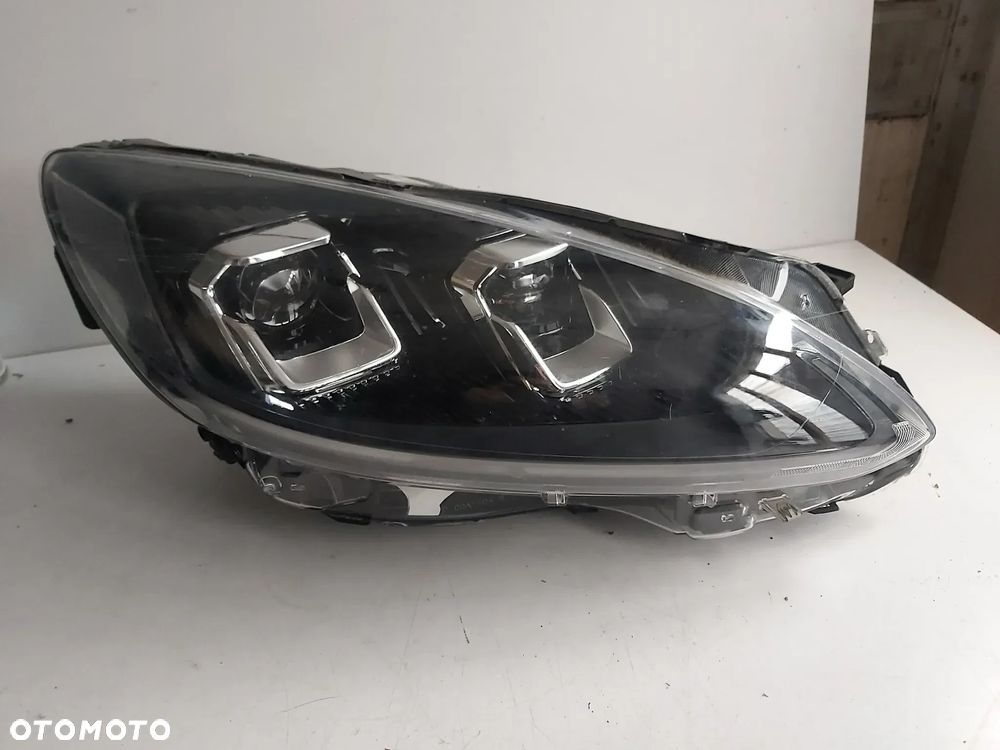 FORD KUGA MK3 LAMPA FULL LED PRAWA PRZÓD - 1