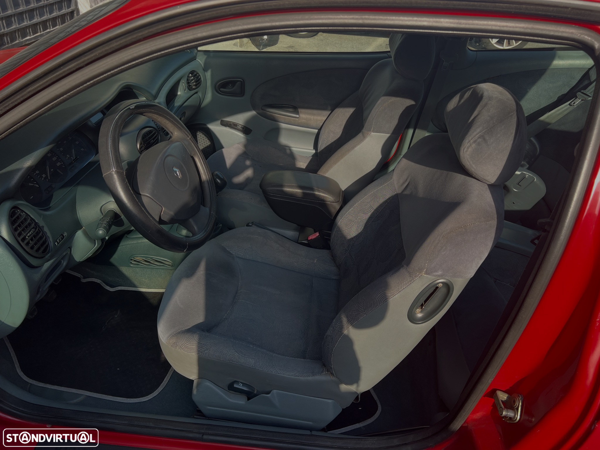 Renault Mégane Coupe 1.6e - 3