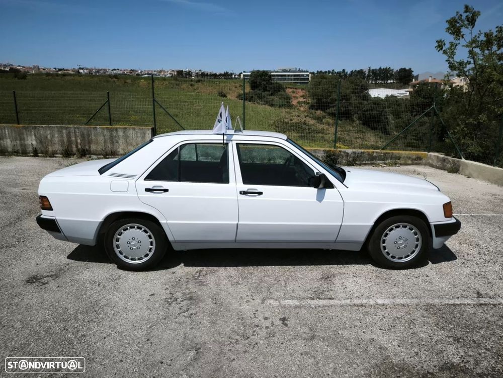 Mercedes-Benz W201 (1982-1993) 190 E 1.8 - 16