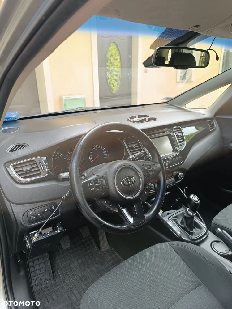 Kia Carens 1.6 GDI Business Line EU6 - 8