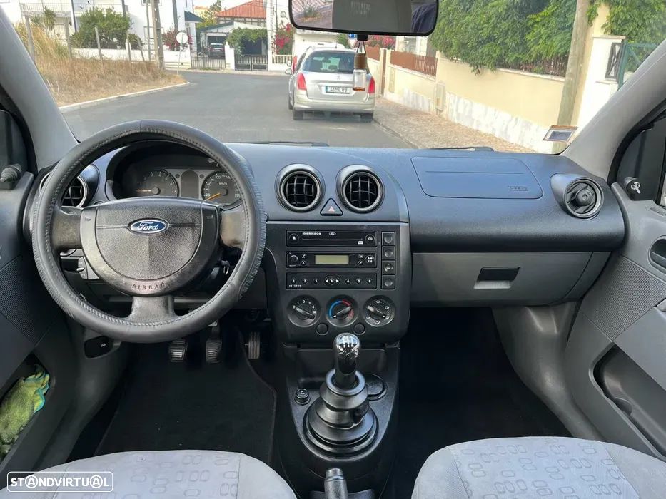 Ford Fiesta 1.25 Techno - 3