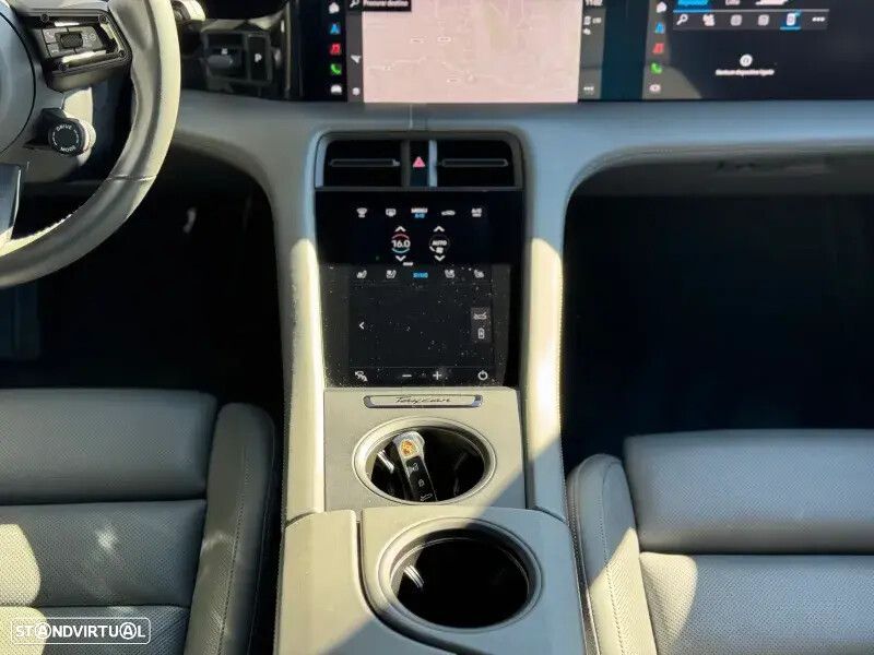 Porsche Taycan Turbo - 15