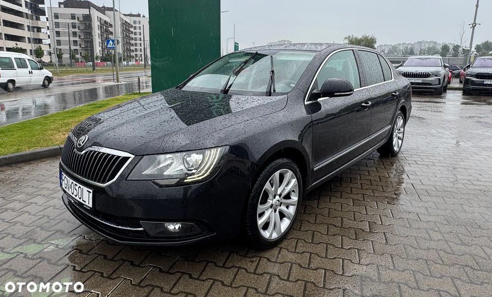 Skoda Superb 2.0 TDI Business DSG - 7