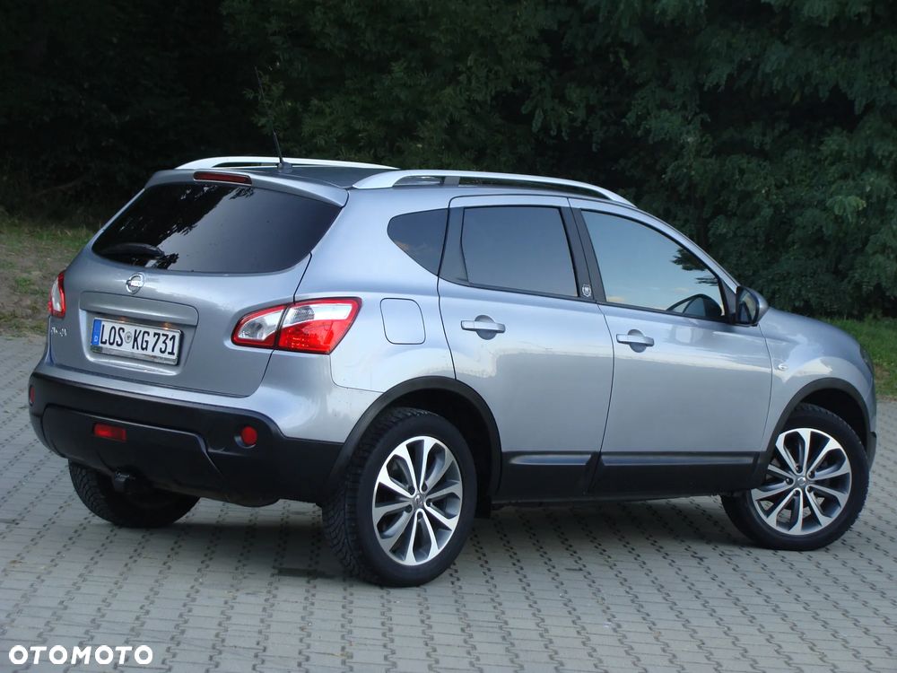 Nissan Qashqai - 1