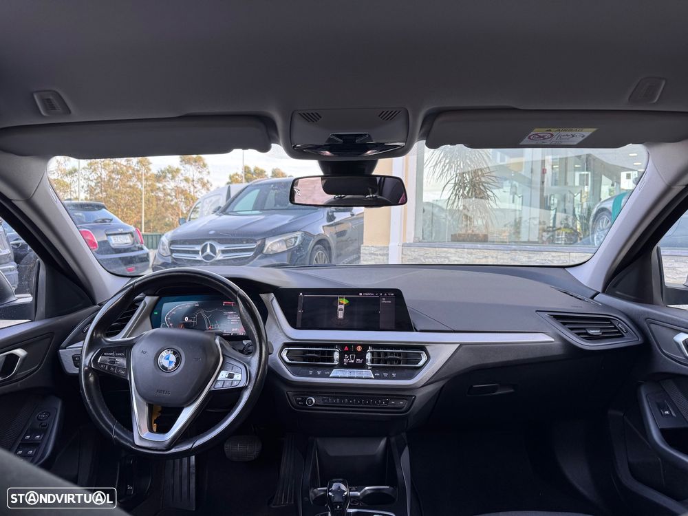 BMW 116 d Aut. Sport Line - 10