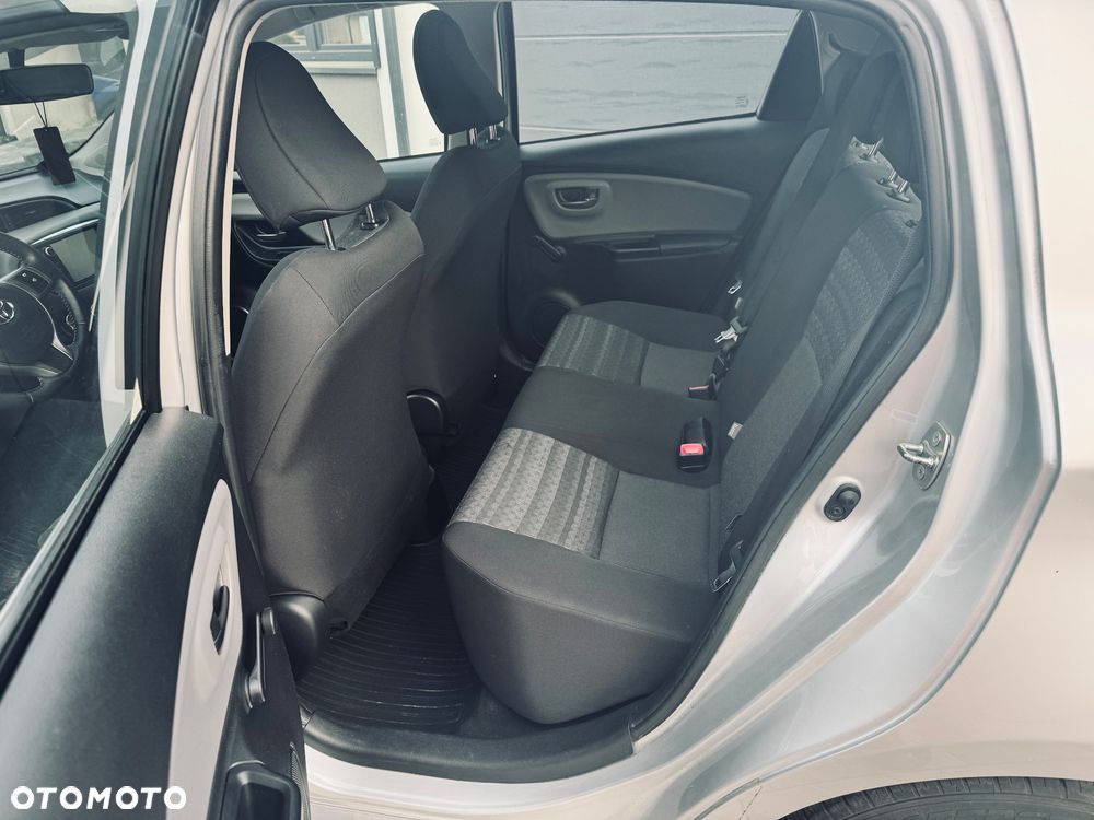 Toyota Yaris 1.0 Life - 12