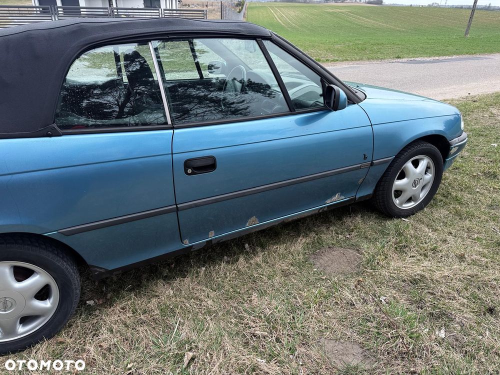 Opel Astra 1.6 - 27