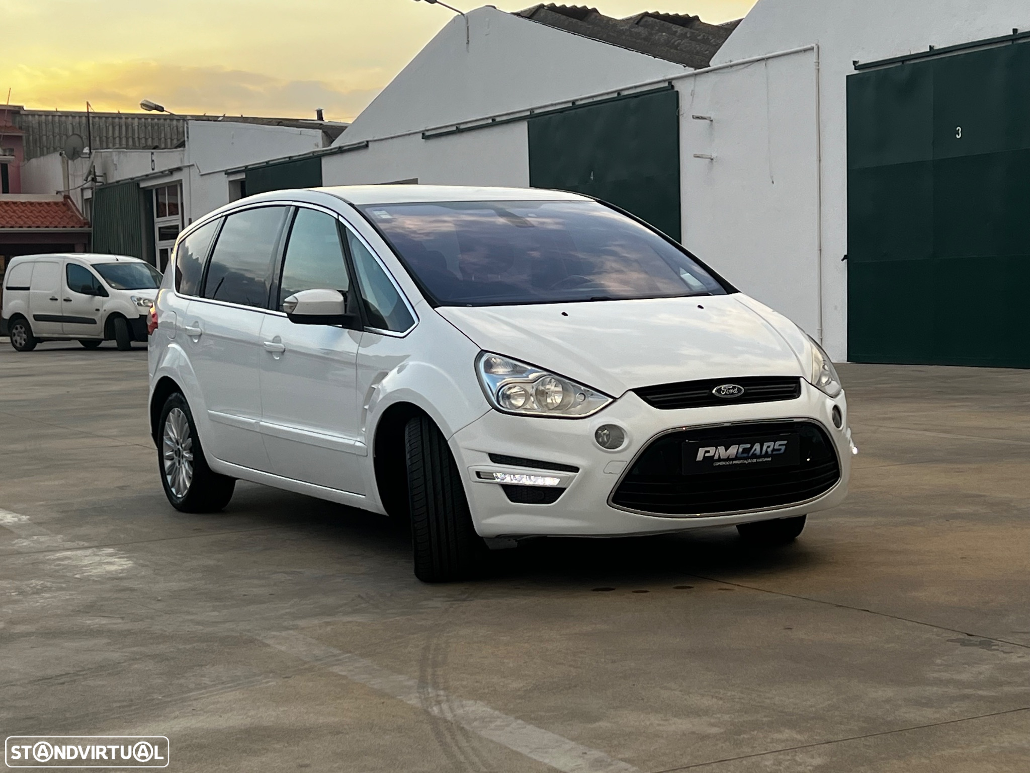 Ford S-Max 2.0 TDCi Titanium 7L 139g - 9