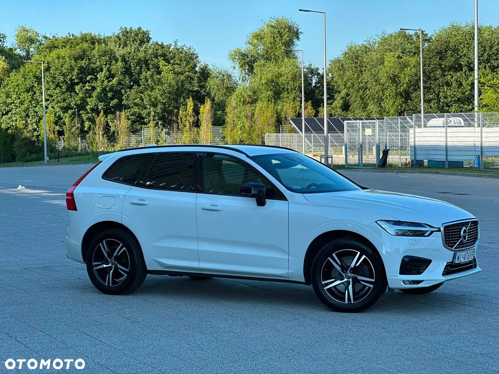 Volvo XC 60 B4 D AWD R-Design - 33