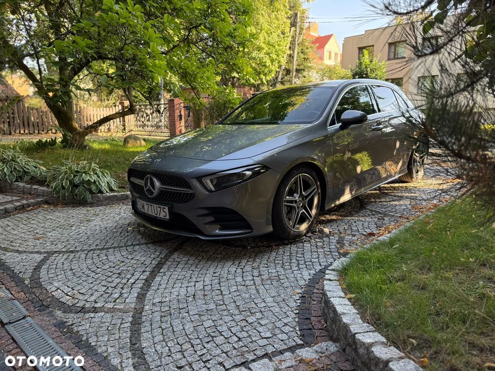 Mercedes-Benz A-Class 2022 photo 3