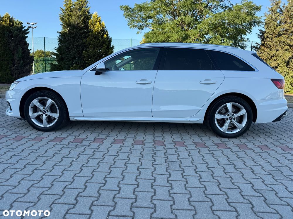 Audi A4 Avant 2.0 TDI ultra S tronic design - 2
