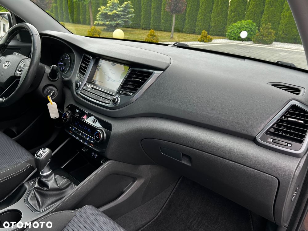 Hyundai Tucson blue 1.6 GDi 2WD Navi - 31