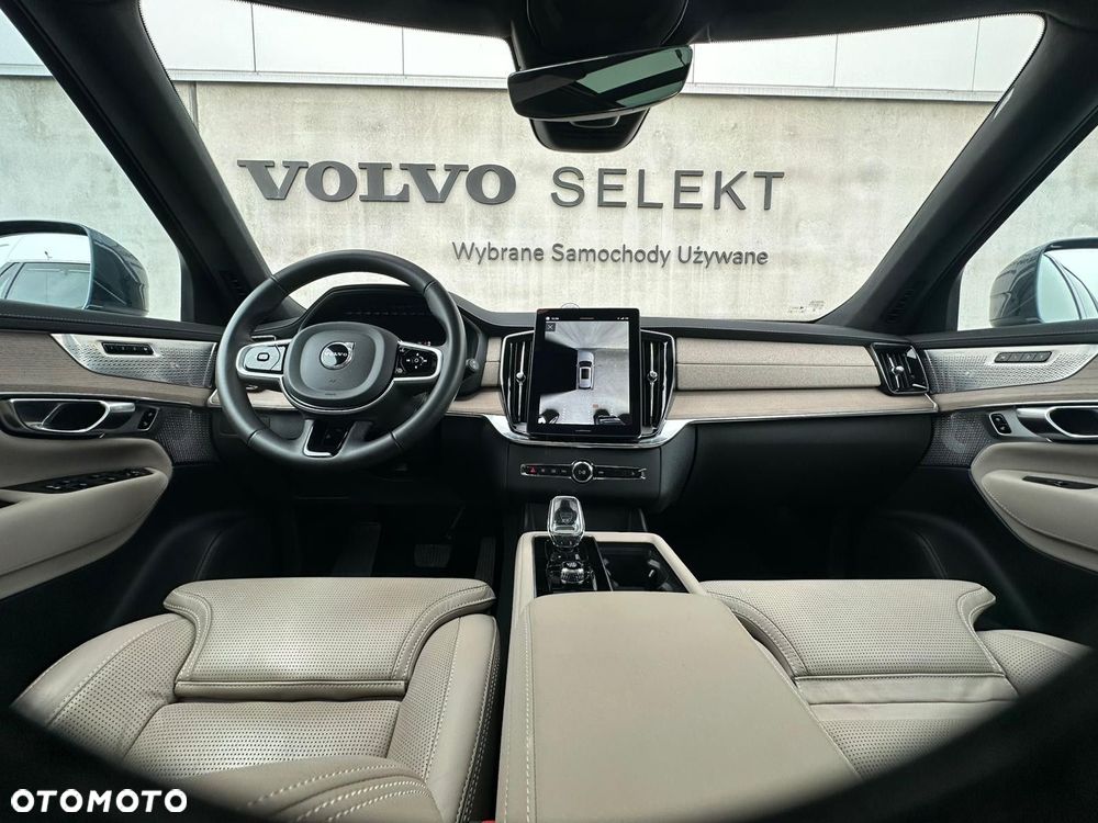 Volvo XC 90 - 39