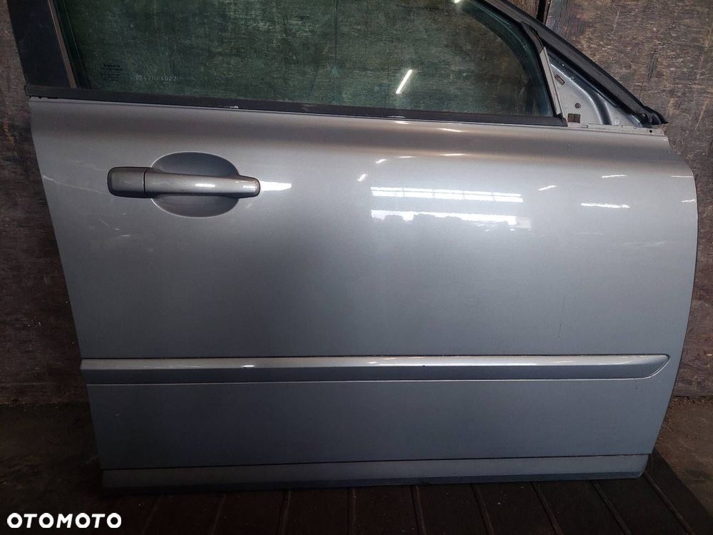 DRZWI KOMPLETNE PRAWY PRZÓD VOLVO V50 I 426-46 - 6