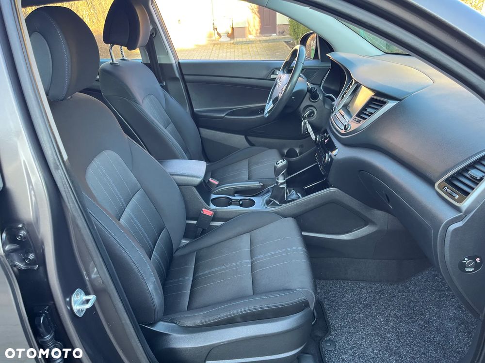 Hyundai Tucson 1.6 GDI BlueDrive Comfort 2WD - 14